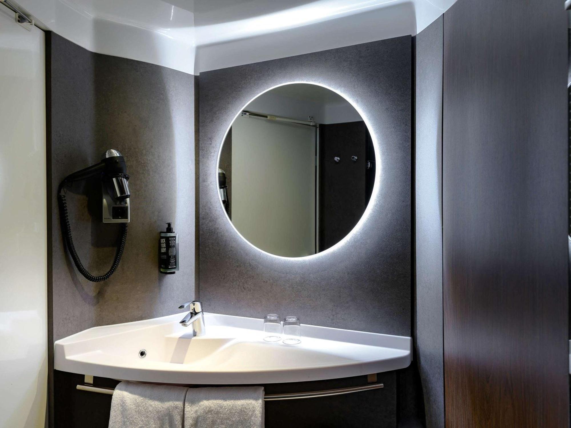 Ibis Muenchen Parkstadt Schwabing Extérieur photo
